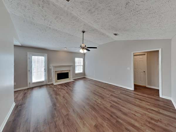 4049 Sequoia Trl, Spring Hill, TN 37174
