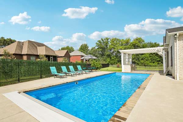 3166 Fern Croft Ln, Clarksville, TN 37043