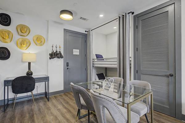 65 Lindsley Ave #204, Nashville, TN 37210