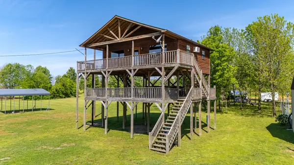 2705 Catfish Ln, Crump, TN 38327