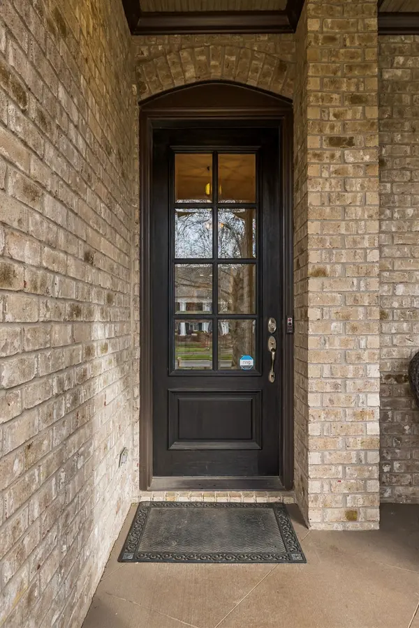 1200 Vintage Grove Ln, Franklin, TN 37064