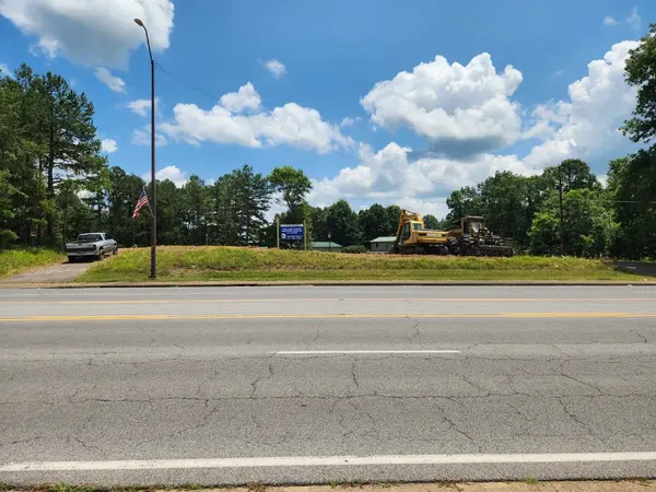446 E Main St, Hohenwald, TN 38462