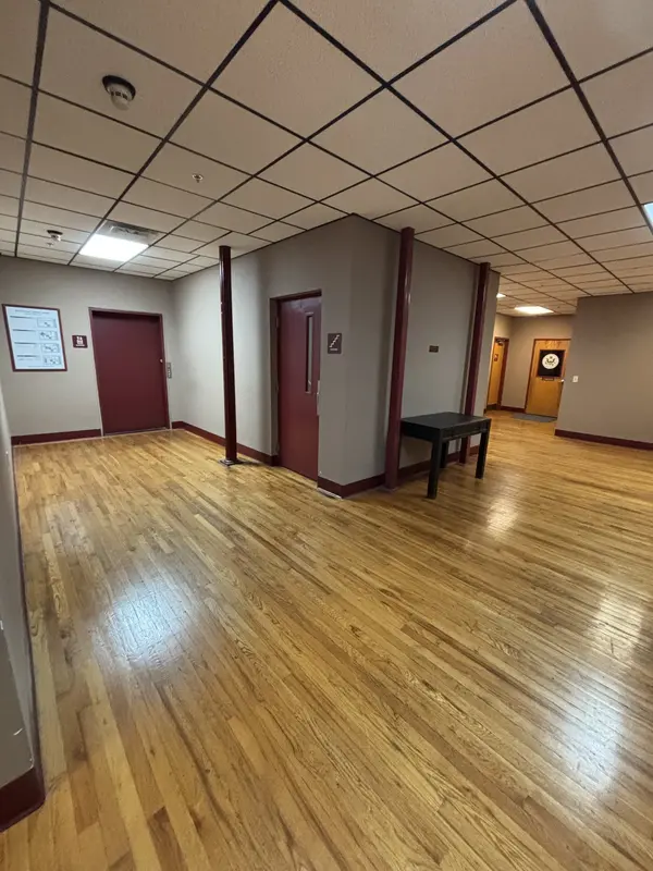 110 Franklin St, Clarksville, TN 37040