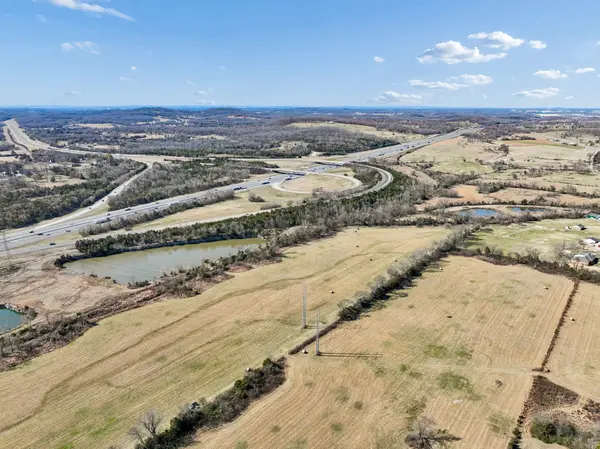 2200 Tuckers Gap Rd, Lebanon, TN 37090