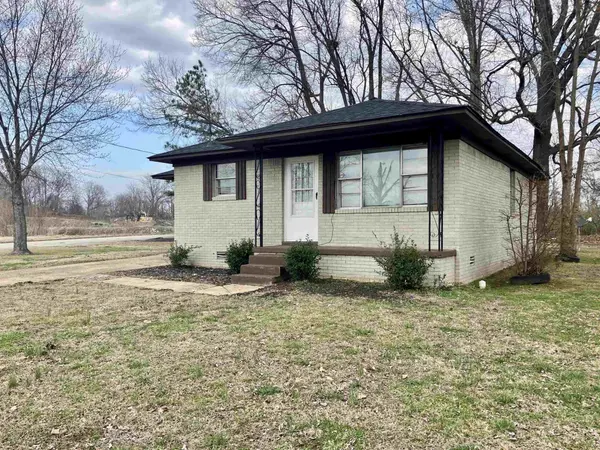 417 FLEMING DR, Brownsville, TN 38012