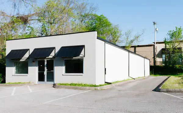 2037 Fort Campbell Blvd, Clarksville, TN 37042