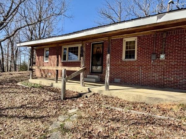 9554 Brooksie Thompson Rd, Bath Springs, TN 38311