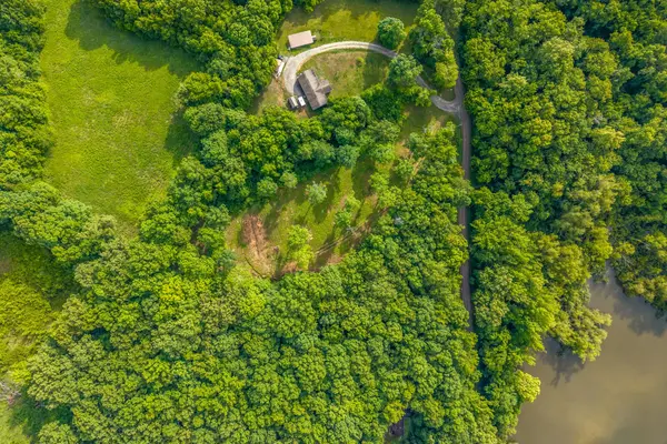 164 Lewis Cir, Dover, TN 37058