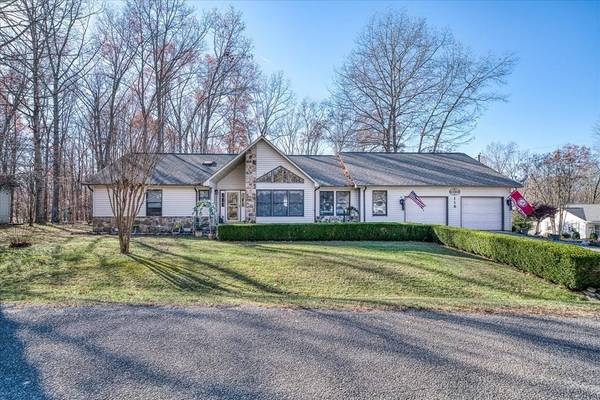 118 Glenwood Dr, Crossville, TN 38558