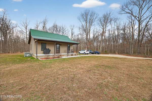 4066 Cumberland Lakes Drive, Monterey, TN 38574