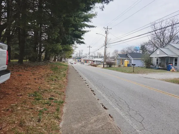 0 W Coffee St, Manchester, TN 37355