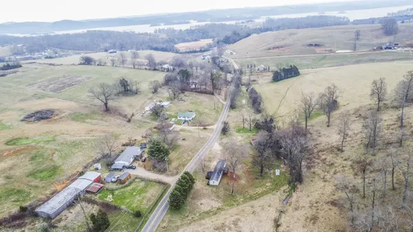 1946 Spoon Hollow Rd, Rutledge, TN 37861