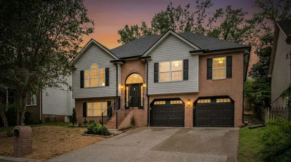 104 Edgewater Pl, Hendersonville, TN 37075