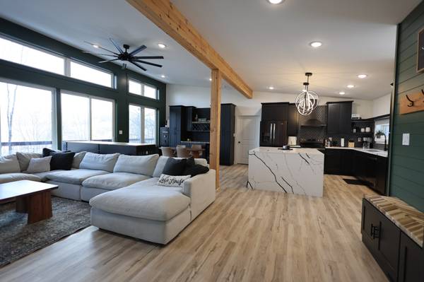 178 Mullican Dr, Smithville, TN 37166