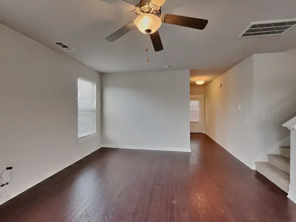 4937 Kingdom Dr, Murfreesboro, TN 37128