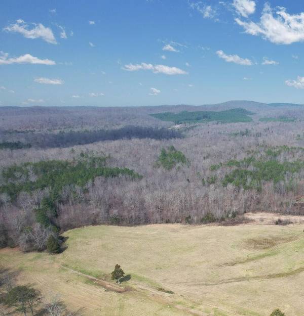 305 County Road 180, Athens, TN 37303