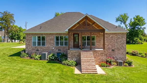 245 FULLEN LN, Savannah, TN 38372