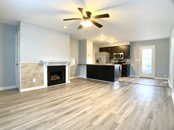 211 Lexington Dr #B, Clarksville, TN 37042