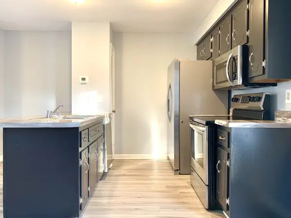 211 Lexington Dr #B, Clarksville, TN 37042