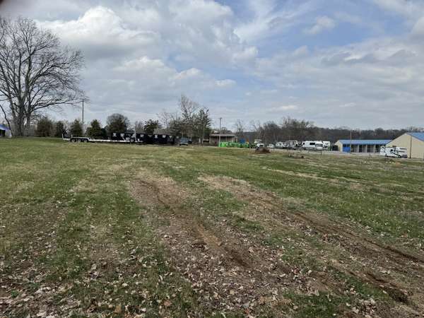 1618A Scotty Parker Rd, Gallatin, TN 37066