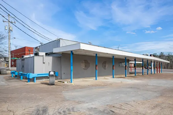 435 E Main St, Hohenwald, TN 38462