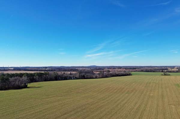 2400 Sportsman Lake Road, Franklin, KY 42134