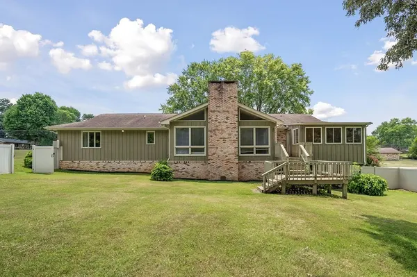 242 Oakland Dr, Sparta, TN 38583