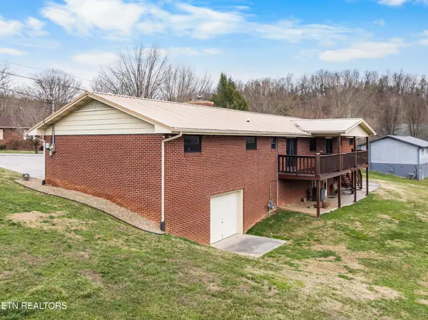 1423 Emily Drive, Sevierville, TN 37876