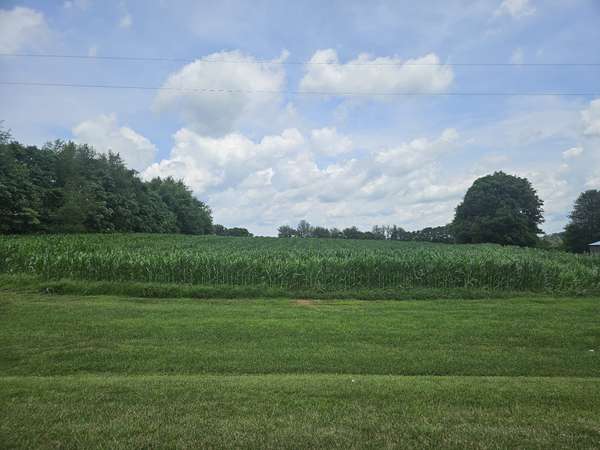 0 Highway 52 West, Westmoreland, TN 37186