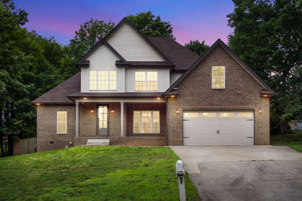 3556 Teal Dr, Clarksville, TN 37042