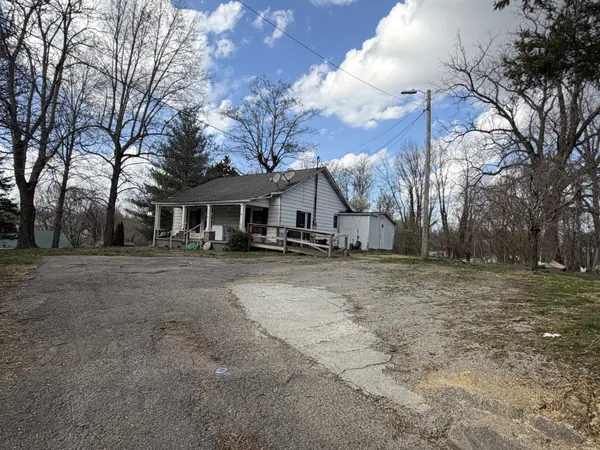 128 W Shellsford Rd, Mcminnville, TN 37110