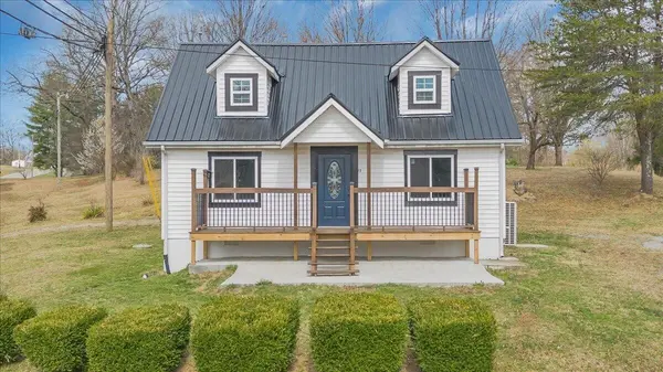 27 Church Street, Spencer, TN 38585