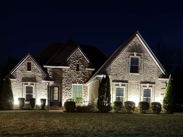 901 Larkspur Ln, Lebanon, TN 37087