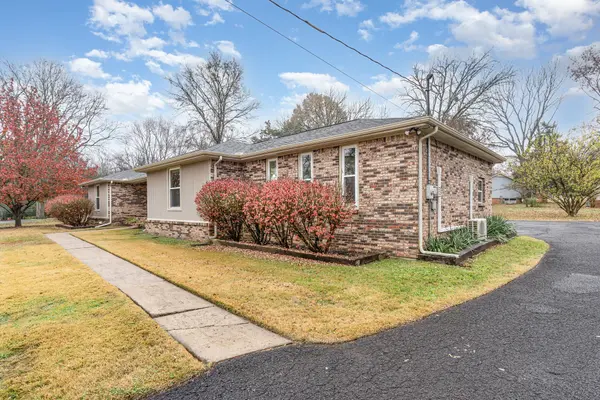110 Edison Cir, Smyrna, TN 37167