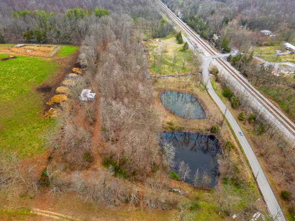 1500 Old Gallatin Rd, Portland, TN 37148