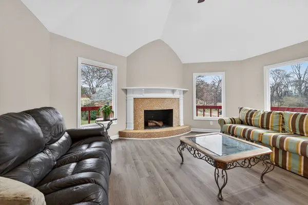 203 Buena Vista Dr, Columbia, TN 38401