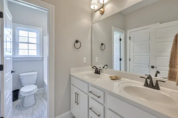 4404 Attleboro Dr, Murfreesboro, TN 37128