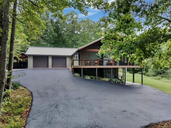 262 Brushy Rd, Centerville, TN 37033