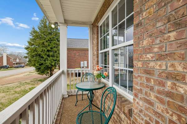 7928 Boone Trce, Nashville, TN 37221