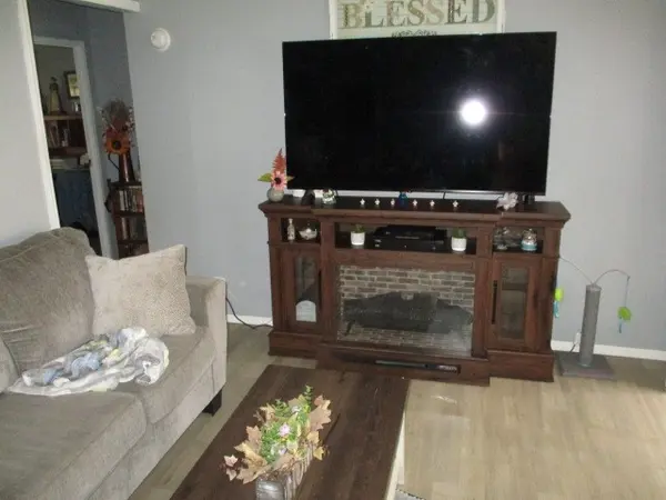 721 Hog Back Ridge Rd, Bethpage, TN 37022
