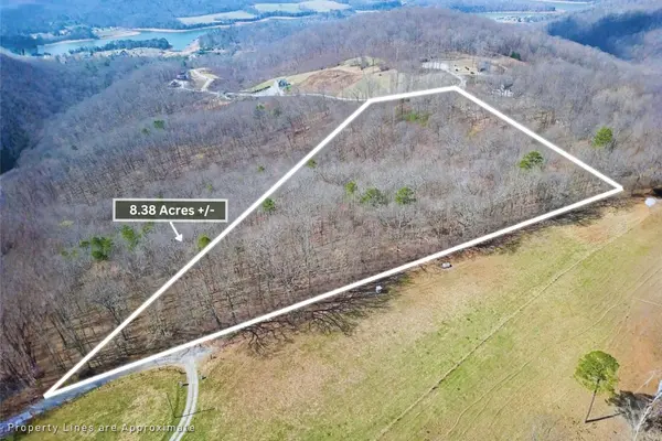 1 Mountain Way, Sharps Chapel, TN 37866