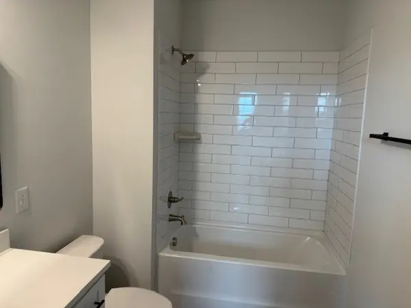 3000 Edwin Way #302, Nashville, TN 37207
