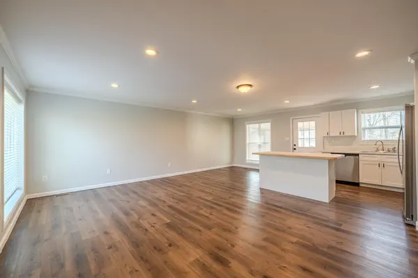 435 CEDAR CV, Savannah, TN 38372