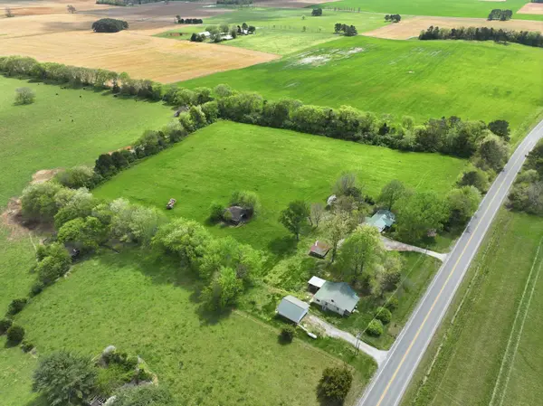 3754 Aedc Rd, Winchester, TN 37398