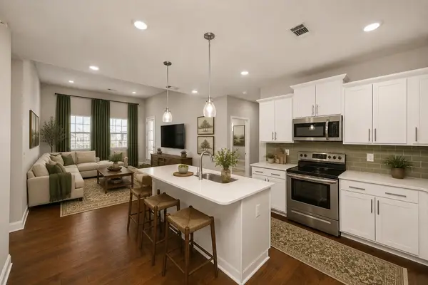 1801 Shadow Green Dr #303, Franklin, TN 37064