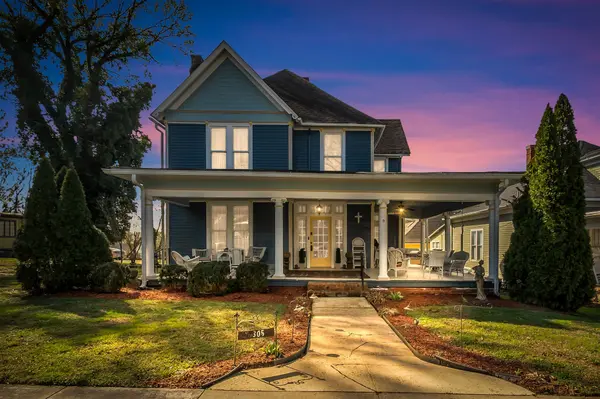 305 Washington St #E, Fayetteville, TN 37334