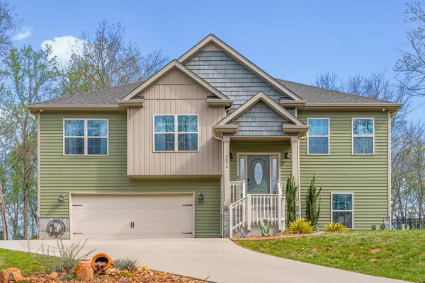 2675 Mockingbird Hill Rd, Palmyra, TN 37142