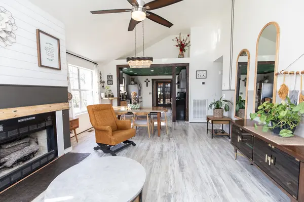 155 S Birchwood Dr, Hendersonville, TN 37075