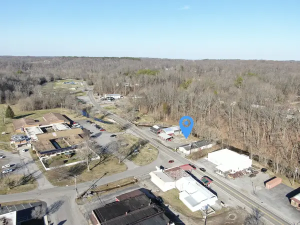 304 Main St, Red Boiling Springs, TN 37150
