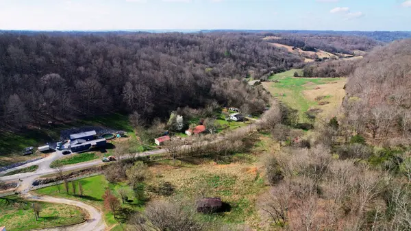 126 CARPENTER RD, Dellrose, TN 38453